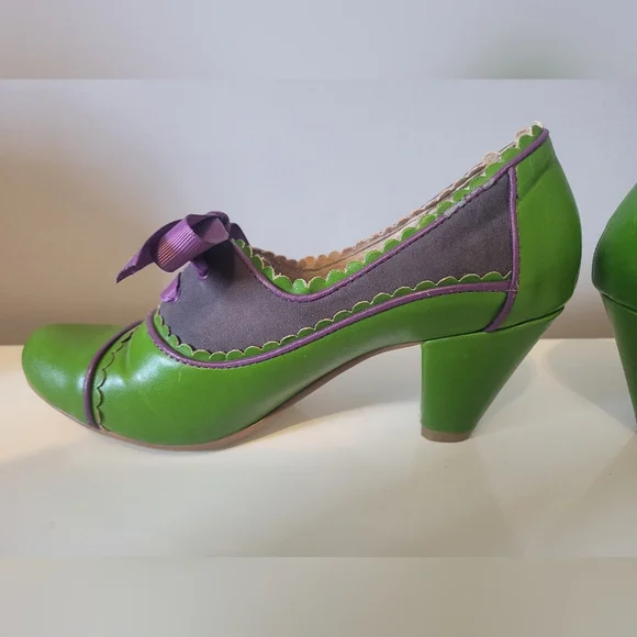Chelsea Crew Green and Purple Heels with Scalloped Detail, GUC, Size 6.5 - Picture 7 of 10